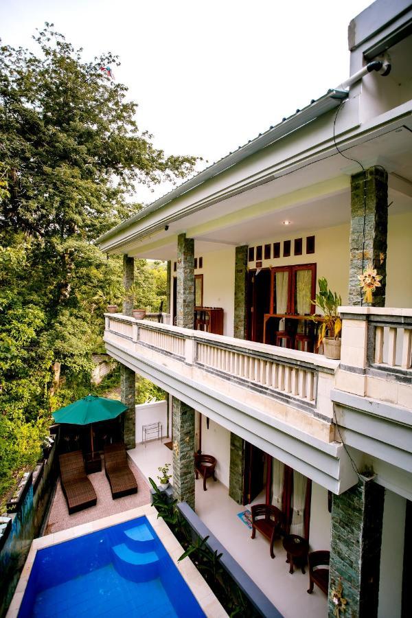 The Puncak Santhi Inn Batununggul 外观 照片