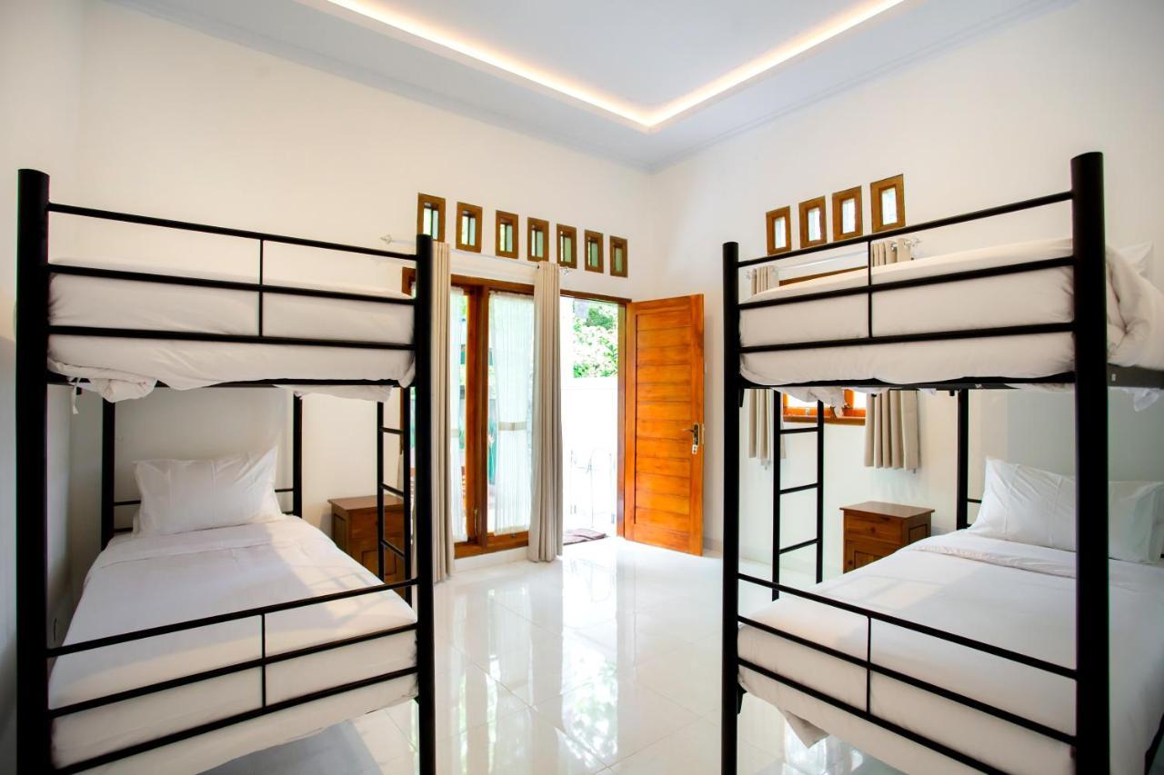 The Puncak Santhi Inn Batununggul 外观 照片