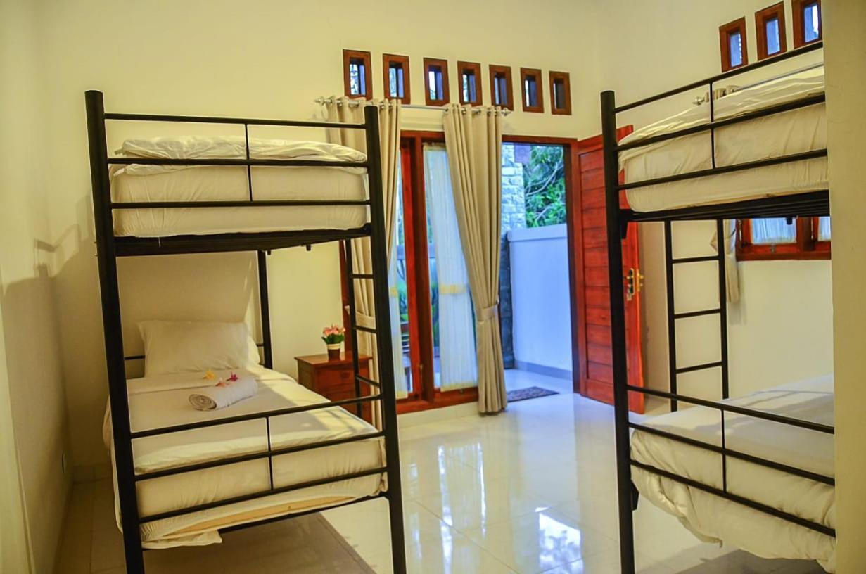 The Puncak Santhi Inn Batununggul 外观 照片